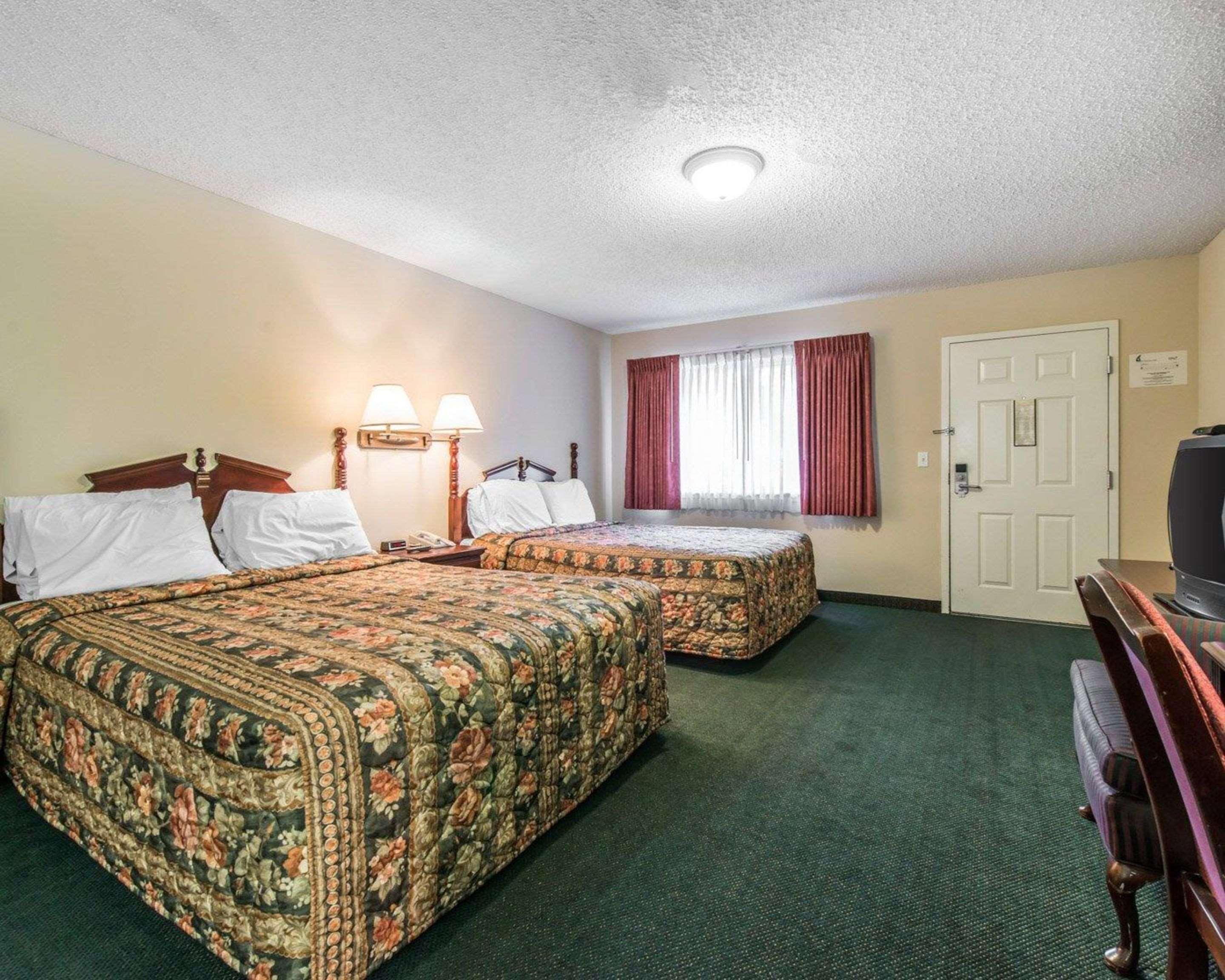 Quality Inn & Suites Manitou Springs At Pikes Peak Εξωτερικό φωτογραφία
