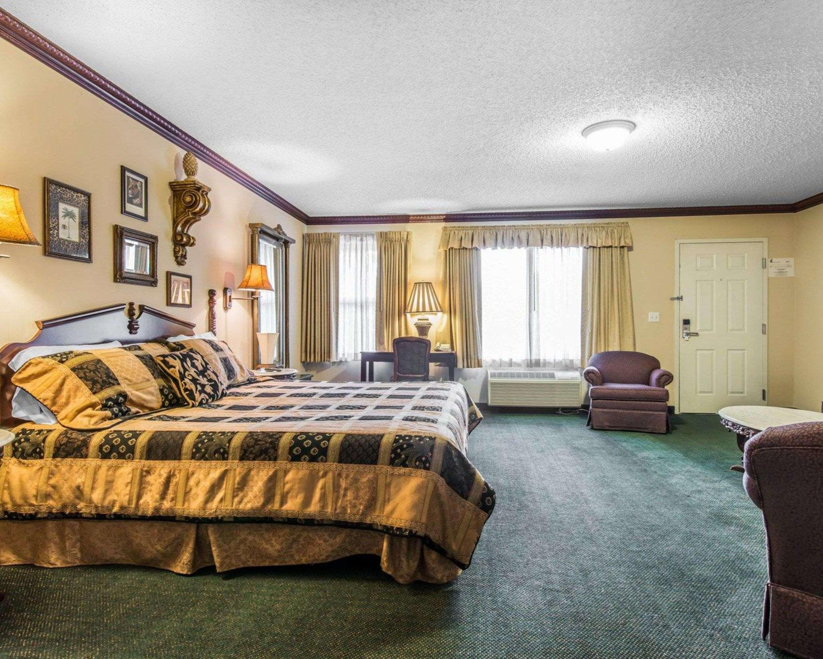 Quality Inn & Suites Manitou Springs At Pikes Peak Εξωτερικό φωτογραφία