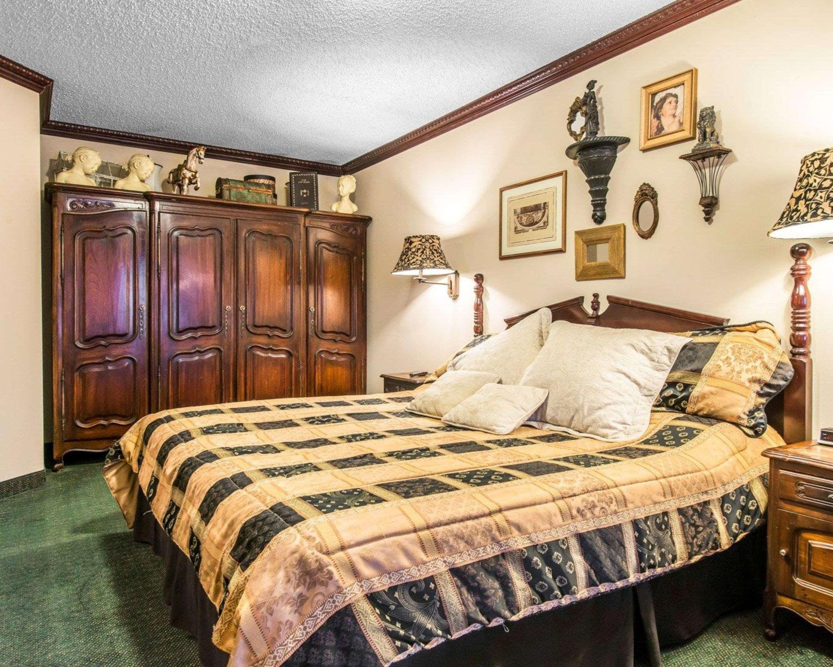 Quality Inn & Suites Manitou Springs At Pikes Peak Εξωτερικό φωτογραφία