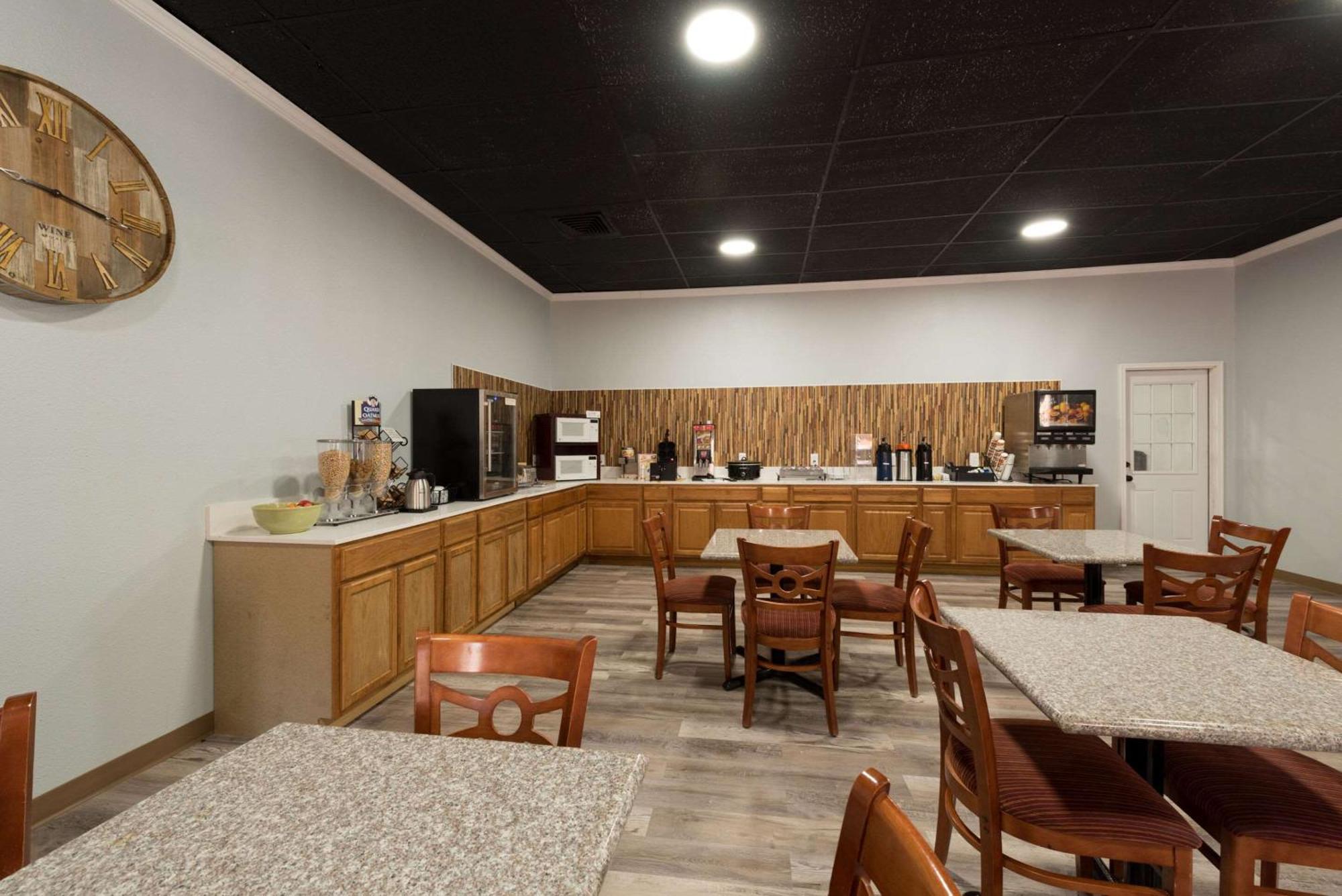 Quality Inn & Suites Manitou Springs At Pikes Peak Εξωτερικό φωτογραφία