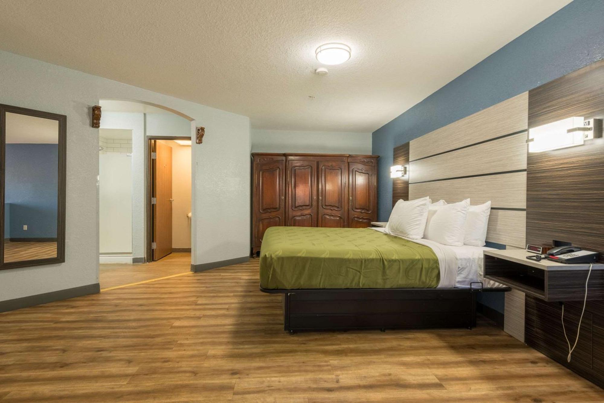Quality Inn & Suites Manitou Springs At Pikes Peak Εξωτερικό φωτογραφία