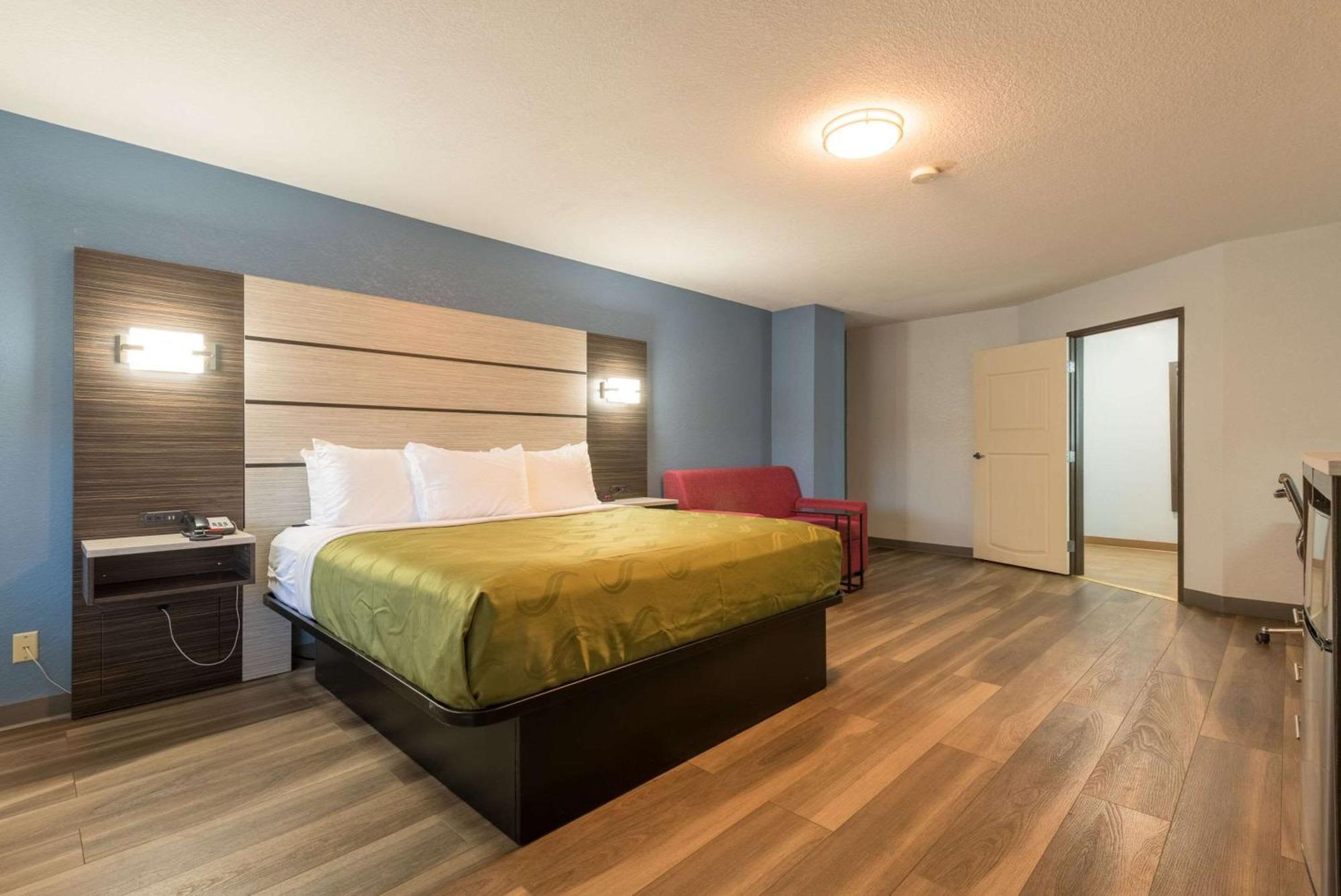 Quality Inn & Suites Manitou Springs At Pikes Peak Εξωτερικό φωτογραφία