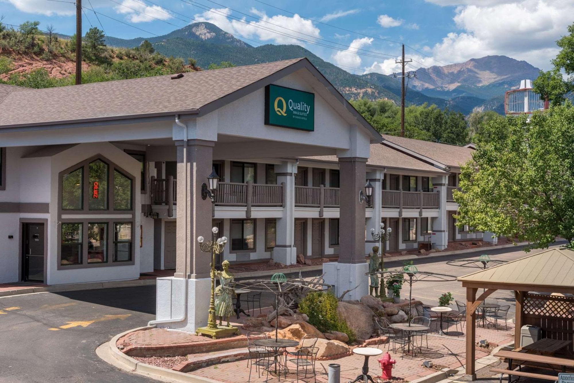 Quality Inn & Suites Manitou Springs At Pikes Peak Εξωτερικό φωτογραφία